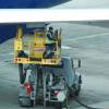 Fuel a Boeing 747 in SFO